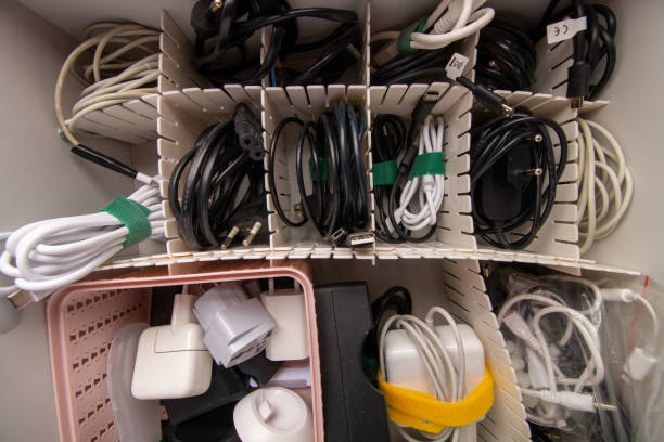 Kabel Laptop dan Komputer Sering Kusut di Meja Kerja? Gunakan Storage Kabel!