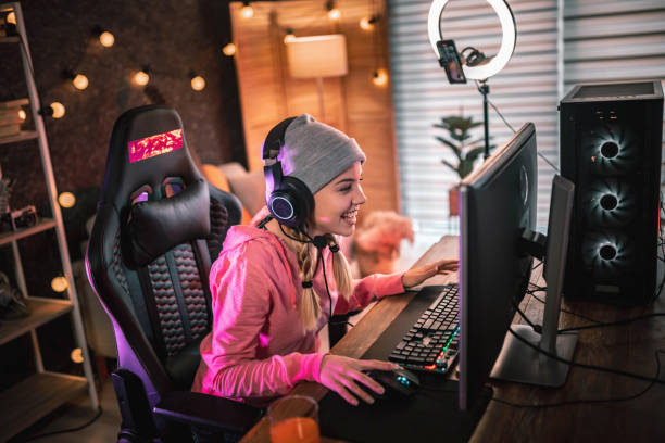 Telinga Aman Suara Mantap, Rahasia Headphone Gaming yang Nyaman Dipakai Lama