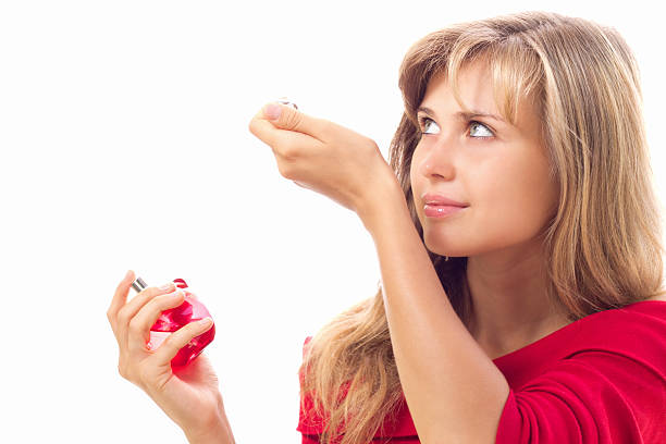 7 Trik Pakai Parfum Aroma Buah untuk Wanita Agar Wangi Seharian