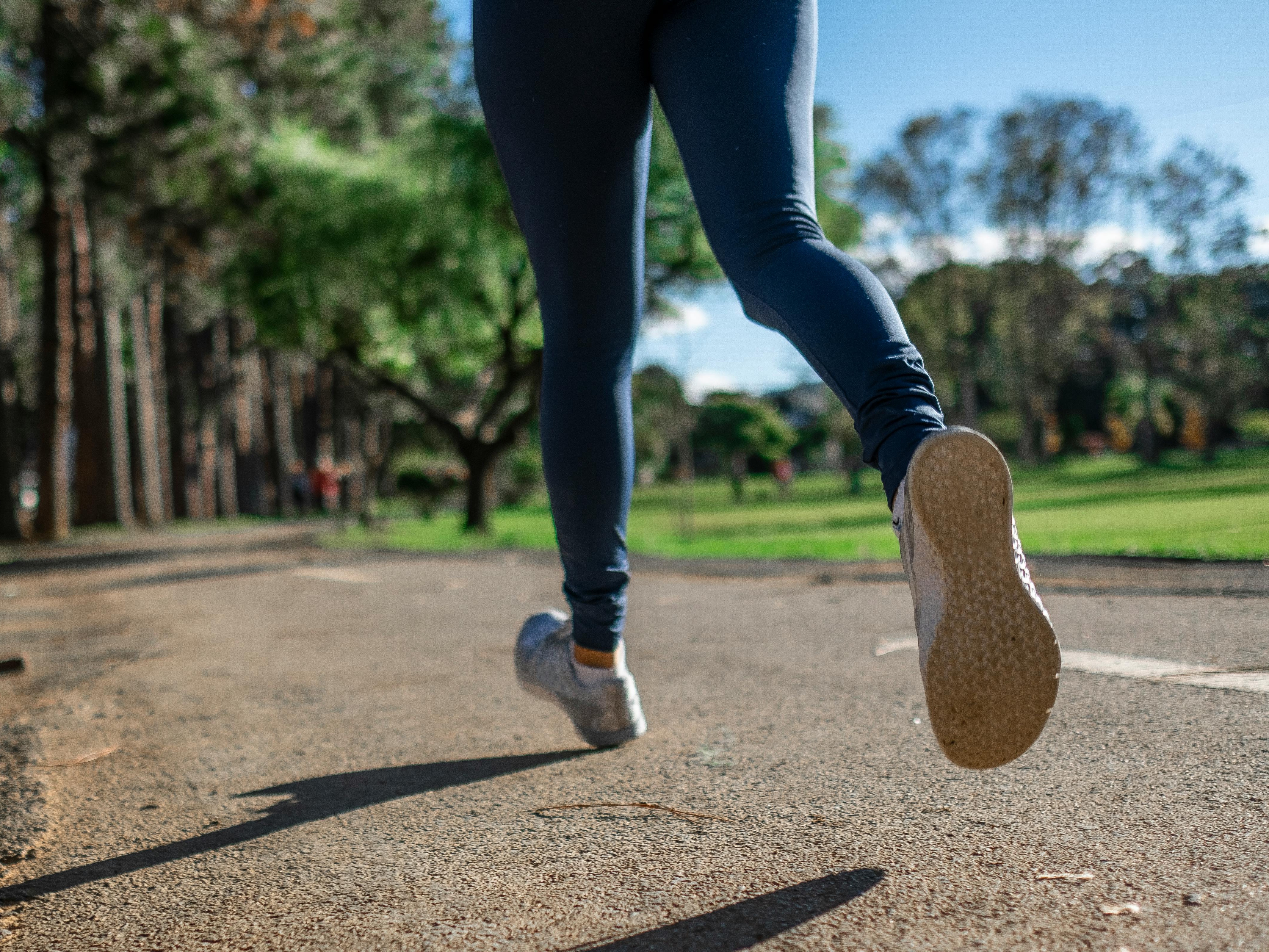 Running Lebih Nyaman dengan Tas Lari yang Praktis