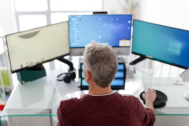 5 Tips Pasang Monitor PC untuk Kerja dan Gaming Lebih Nyaman