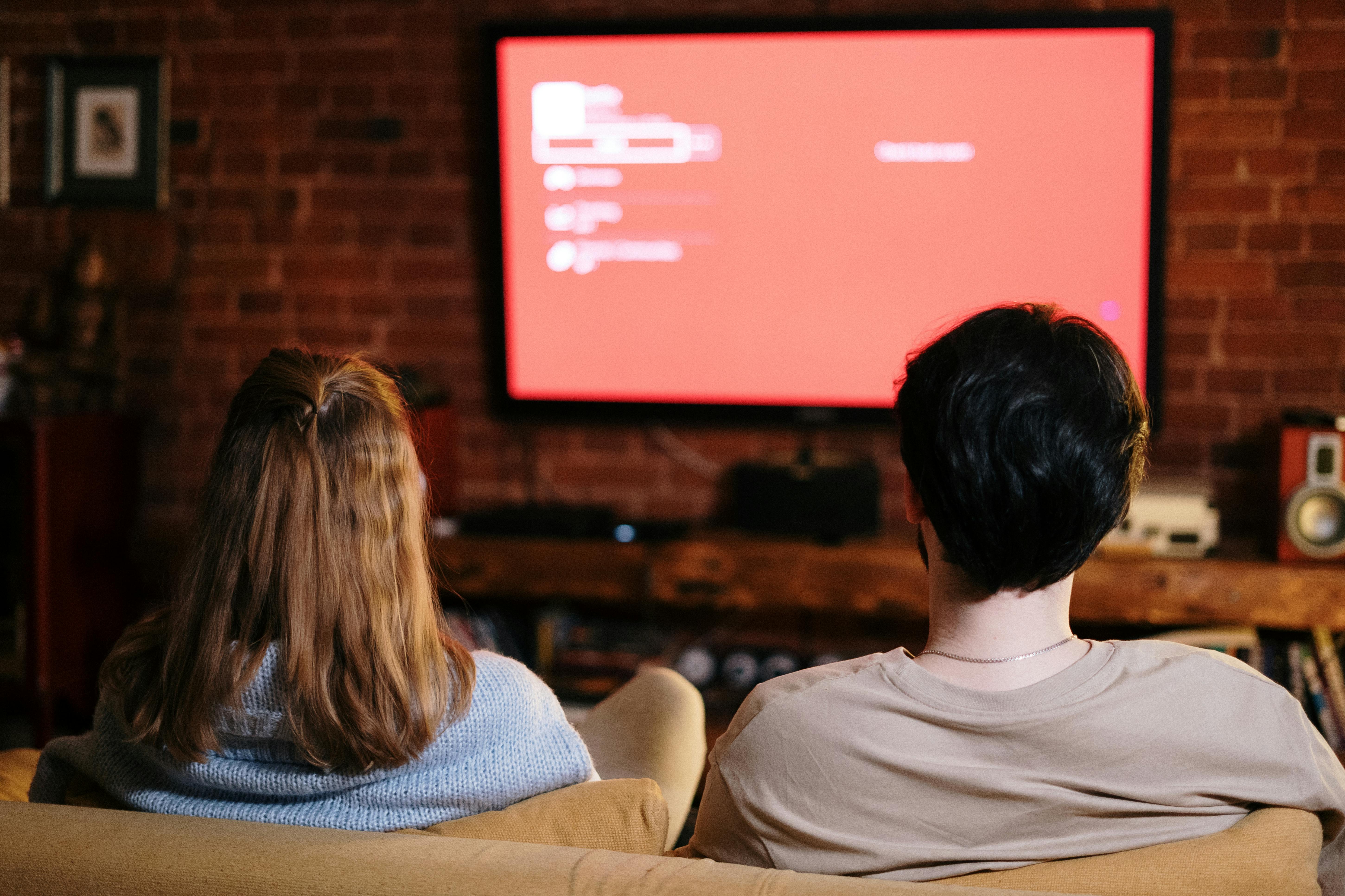 Ganti TV Baru? Nanti Dulu! Cukup Pasang STB TV Digital, TV Lama Auto-Canggih