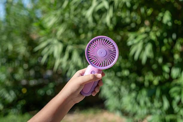 Banyak yang Pakai, Tapi Gak Banyak yang Tahu! Ini Dia Trik Agar Kipas Portable Lebih Dingin dan Awet