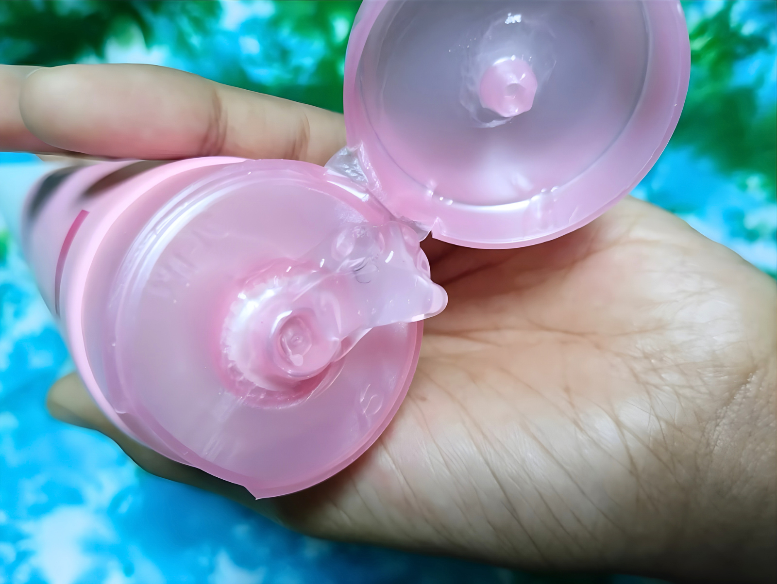 Review Marina Moisturizing Gel Bright Booster: Solusi Kulit Cerah Tanpa Rasa Lengket