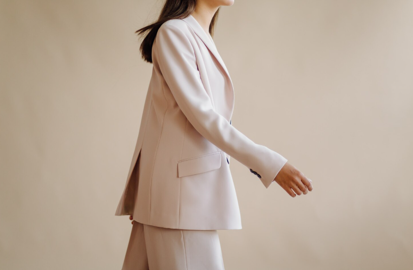 Pakai Baju Kerja yang Rapi Bisa Meningkatkan Produktivitas di Kantor, Mitos atau Fakta?