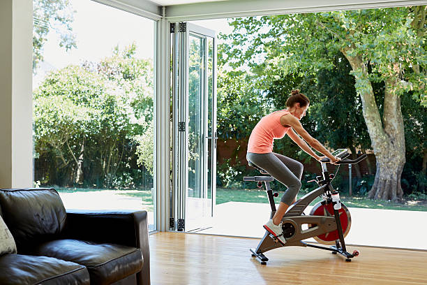 Baru Beli Spinning Bike? Coba 5 Cara Setting Biar Nggak Sakit Pinggang