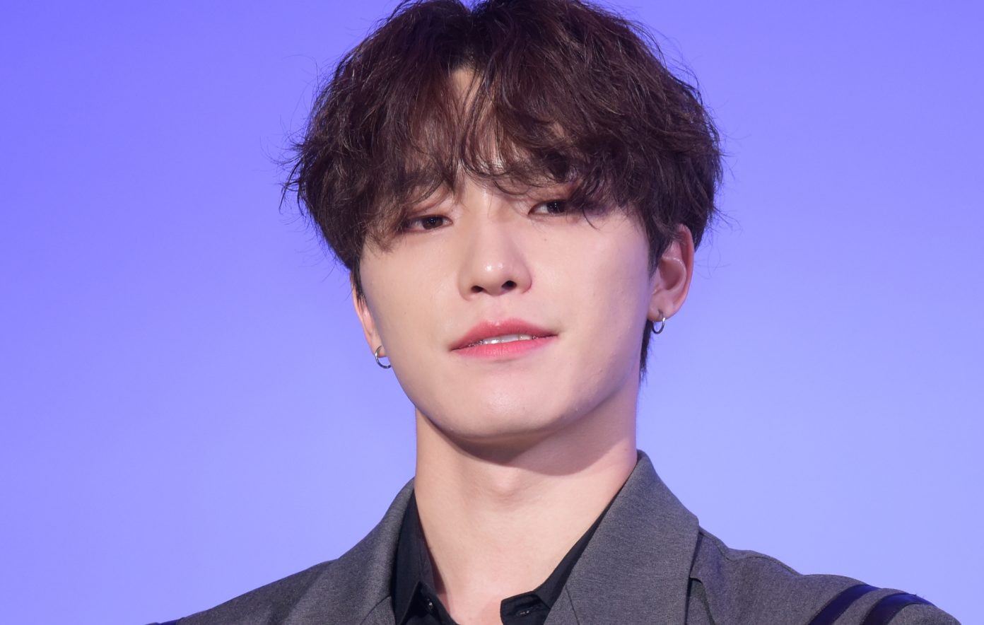 DINO SEVENTEEN Bagikan Produk Azarine Favoritnya untuk Gaya Natural