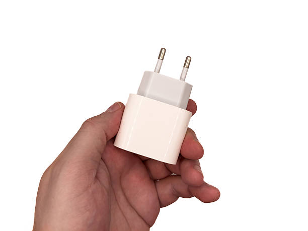 Kelebihan dan Kekurangan Adaptor Fast Charging