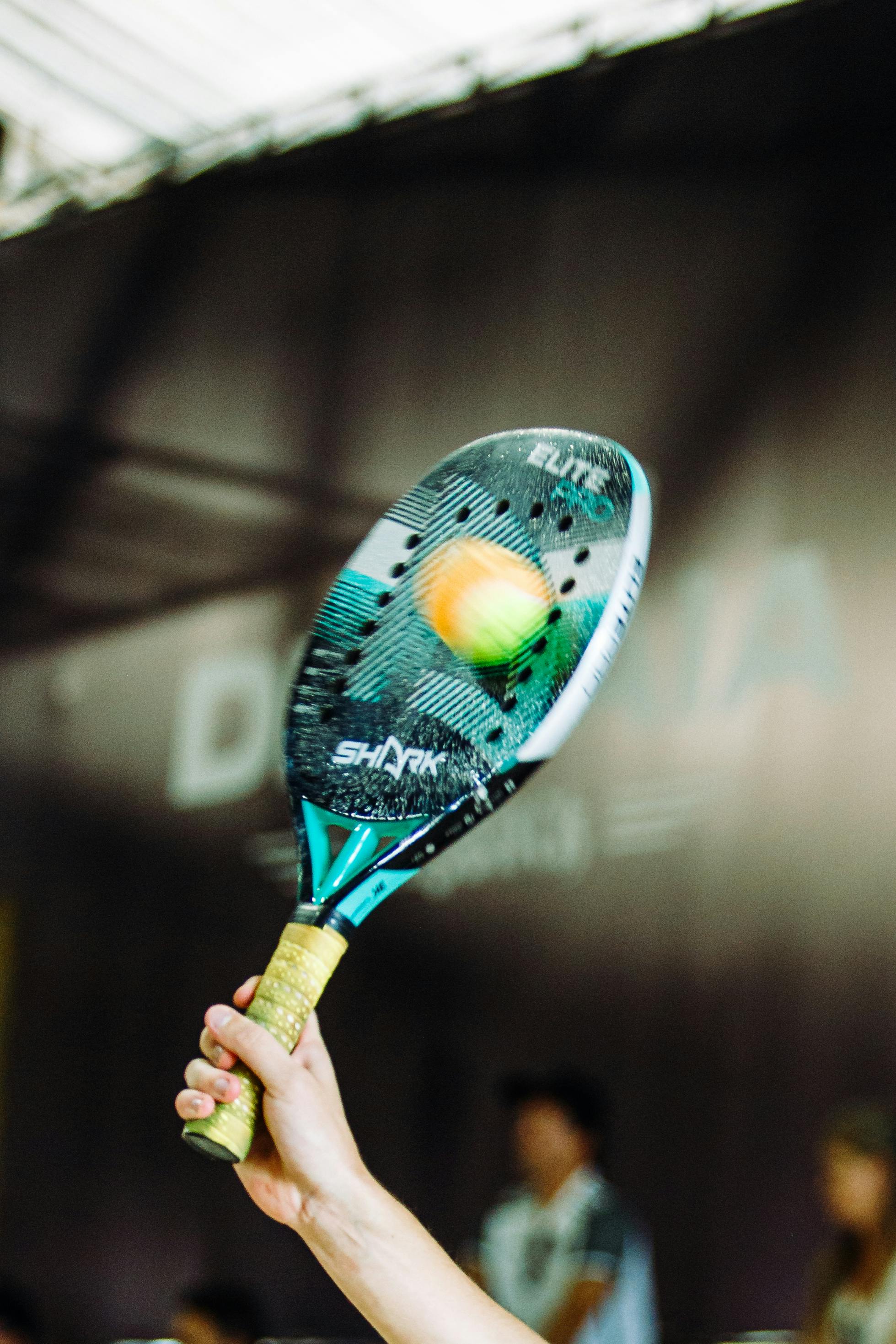Seru Tapi Menantang, Ini Dia 5 Gerakan Olahraga Padel yang Bisa Bikin Nyeri Otot