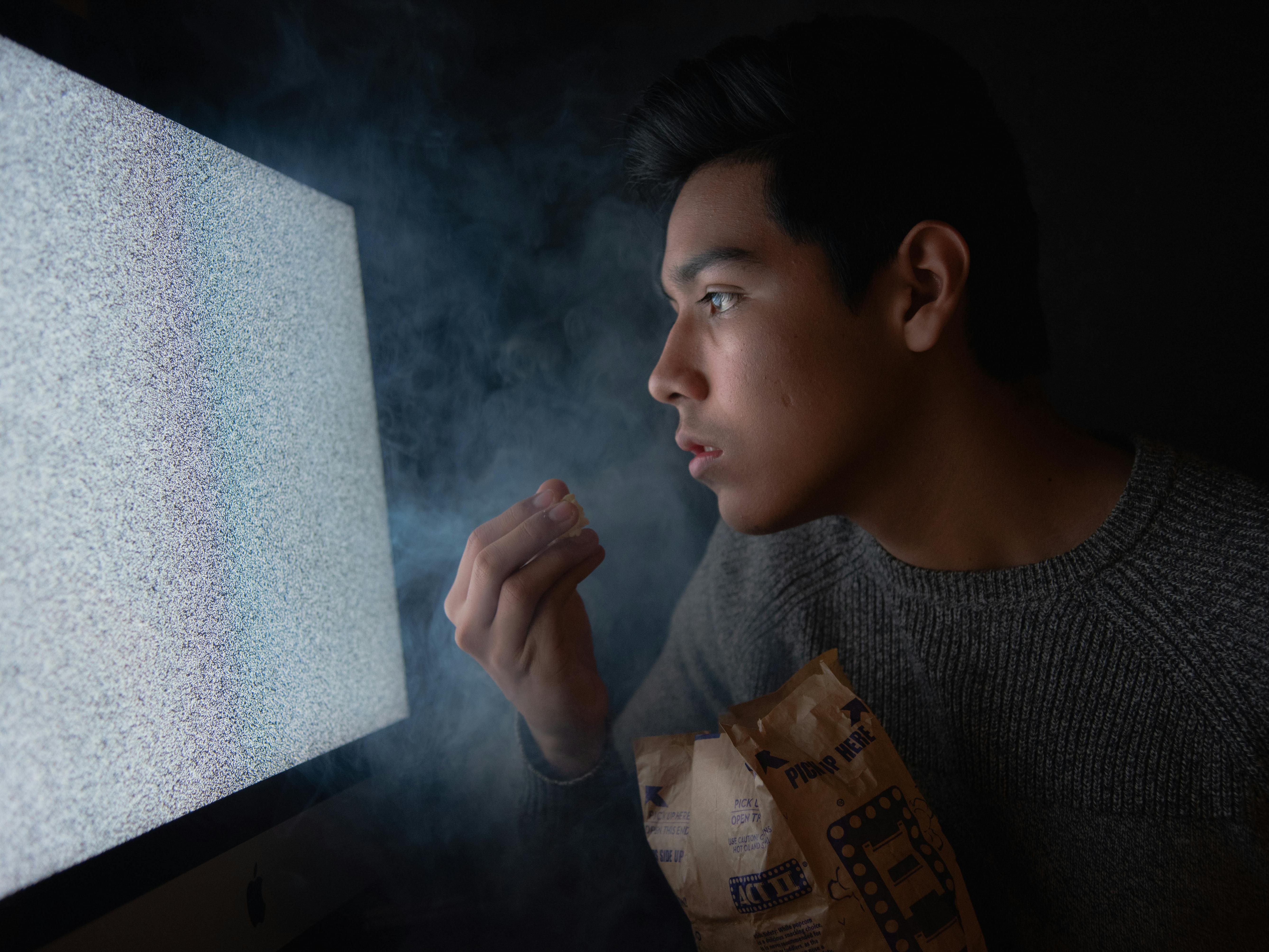 Kenapa Set Top Box Tidak Ada Sinyal? Ini Penyebab & Solusinya