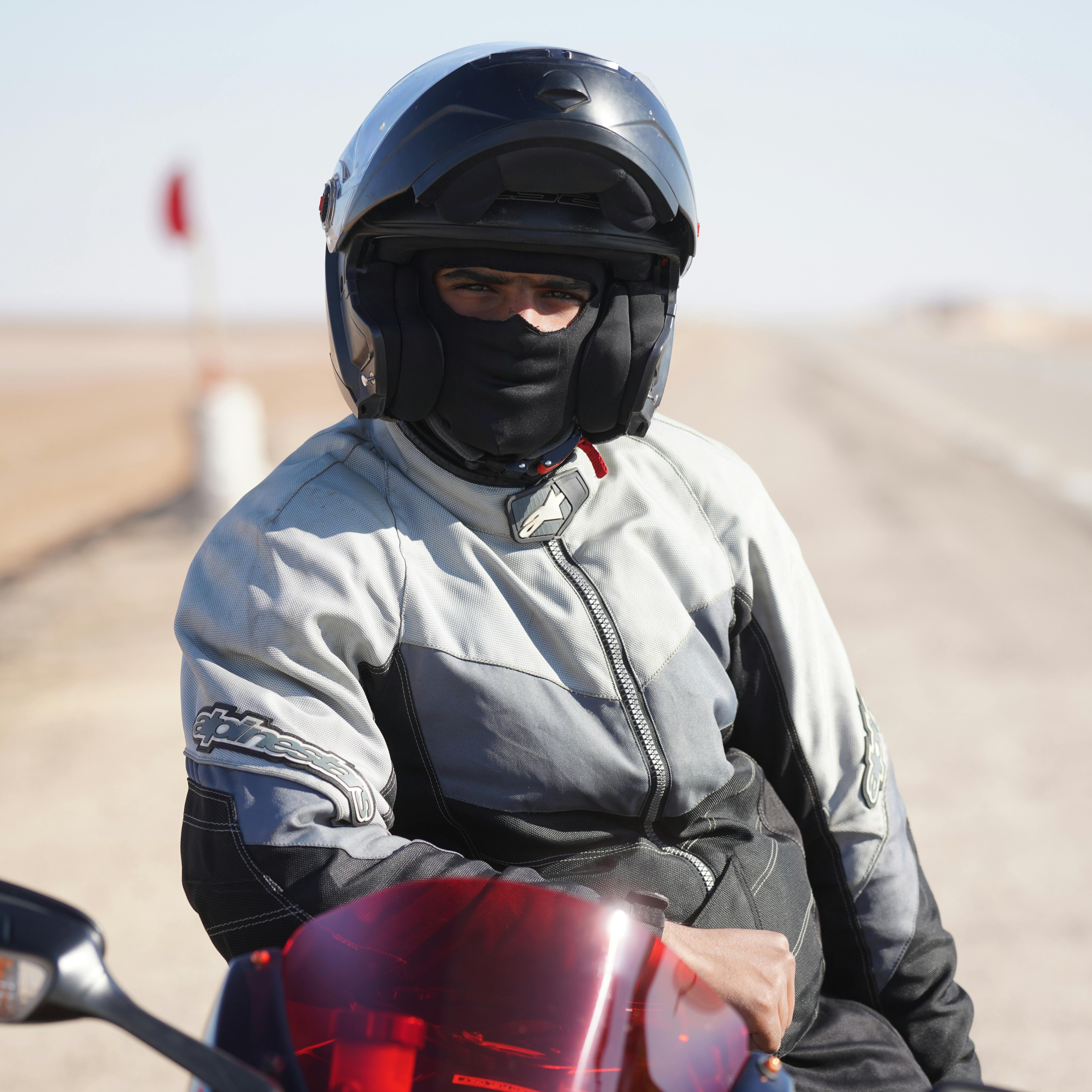 Aksesoris Motor Ini Wajib Ada Biar Riding Nyaman & Aman