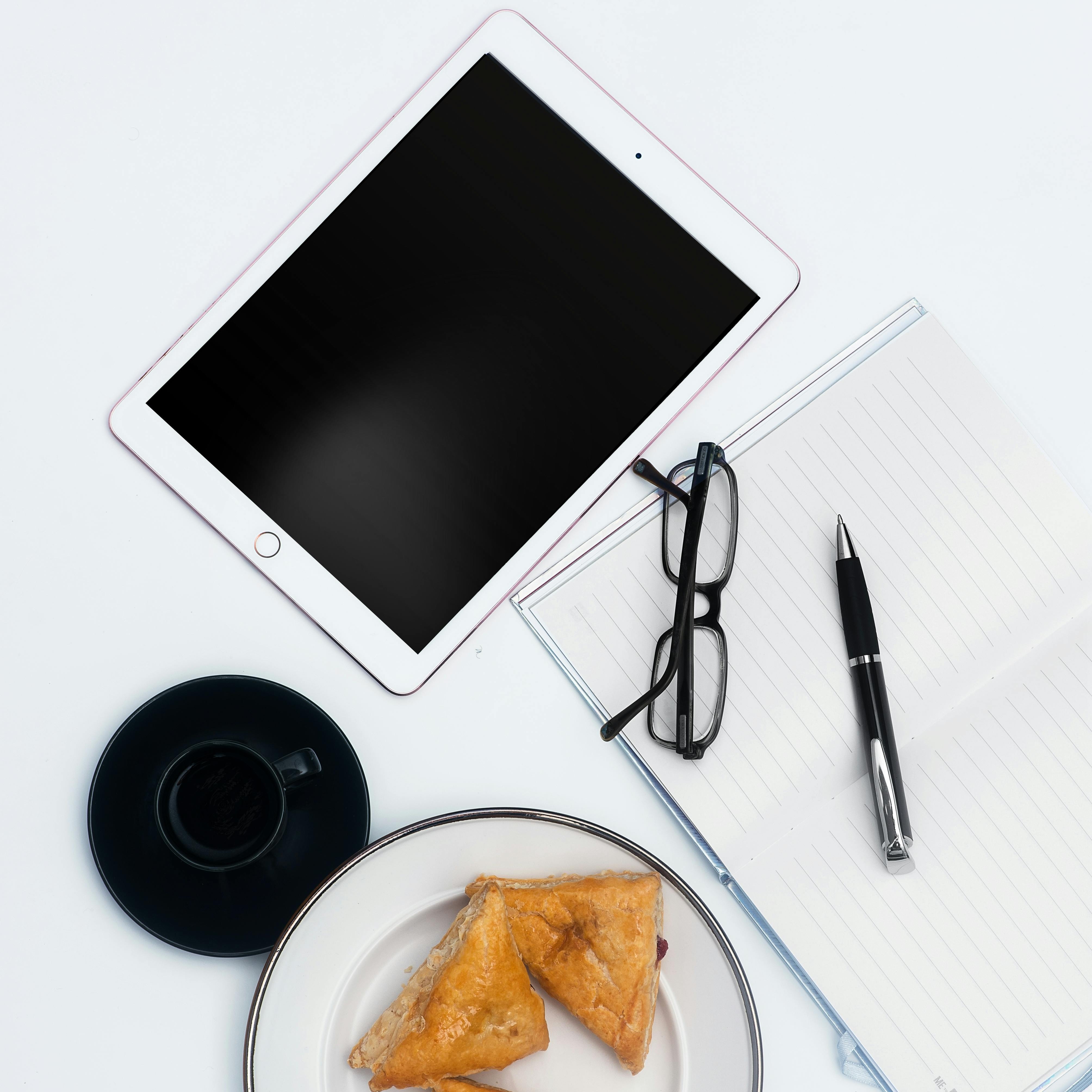 Kenapa iPad Perlu Casing? Ini Alasan & Rekomendasinya