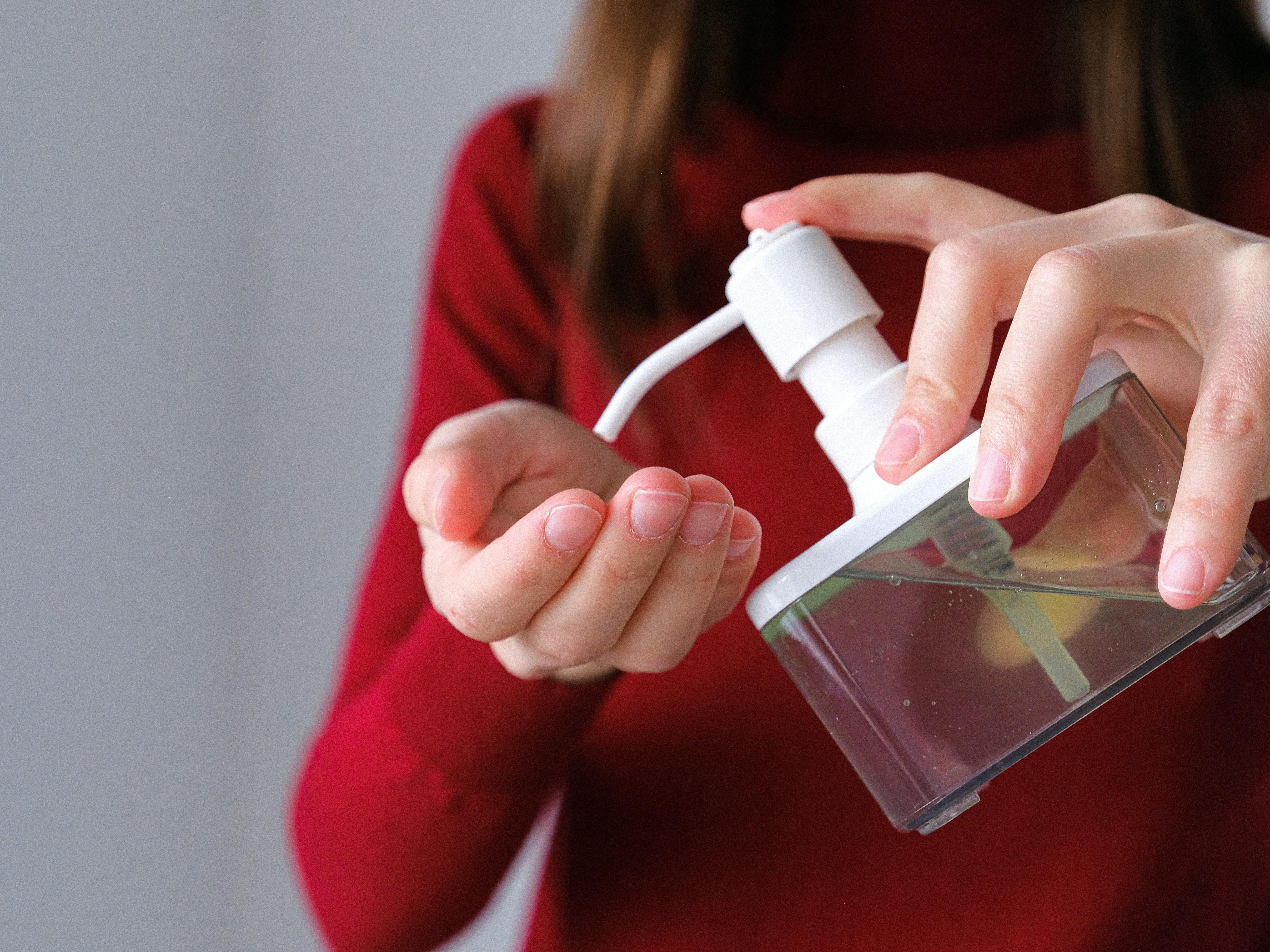 Mitos dan Fakta Hand Sanitizer, Cara Tepat Melindungi Tangan!
