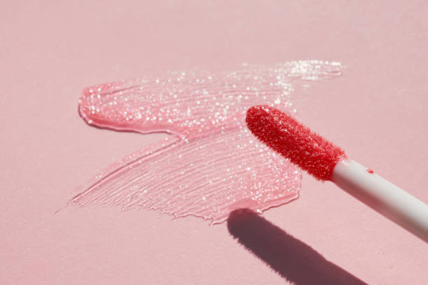 5 Tips Memilih Lip Gloss yang Bagus dan Tidak Lengket