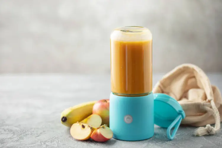 Cara Praktis Bikin Smoothie Sehat di Mana Saja dengan Juicer Portable