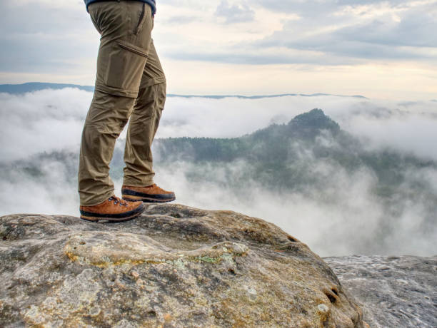 Mau Celana Gunung Tetap Awet Meski Sering Dipakai? Ini Dia Rahasianya!