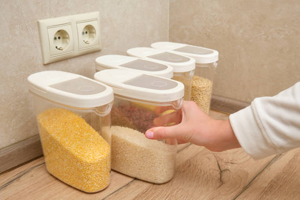 7 Tips Menyimpan Bahan Makanan di Dapur agar Awet dan Bebas Serangga