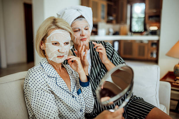 Manfaat Essential Sheet Mask, Cara Pakai, dan Waktu untuk Pakainya