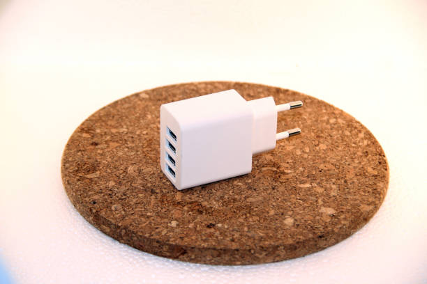 Punya Banyak Gadget Tapi Colokan Terbatas? Multi Port Charger Bisa Jadi Solusi Praktis!