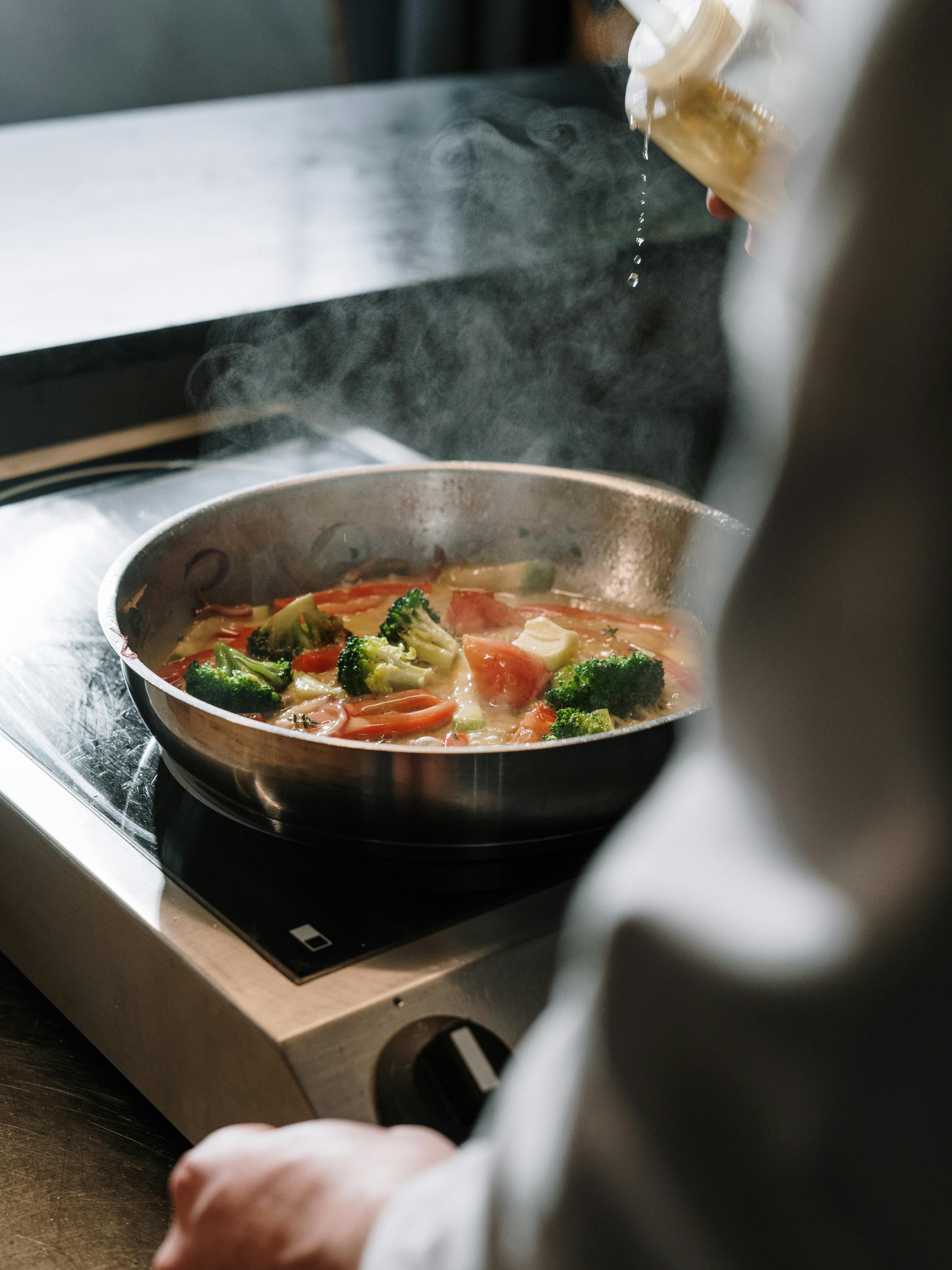 Ingin Dapur Tanpa Api? Coba Kompor Listrik