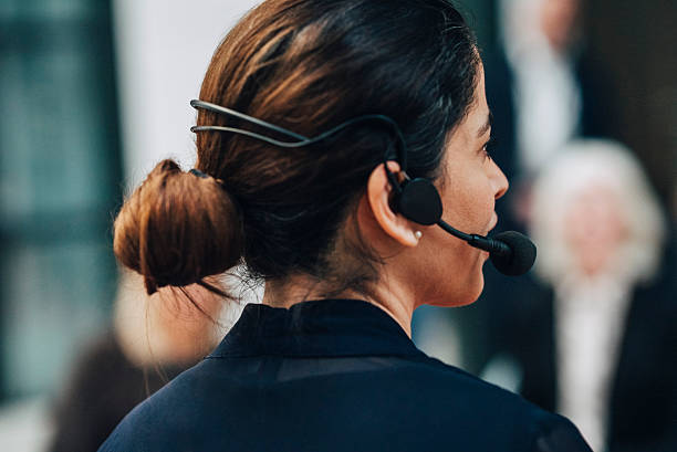 Cara Memilih Call Center Mic yang Tepat untuk Tim Kamu di Kantor