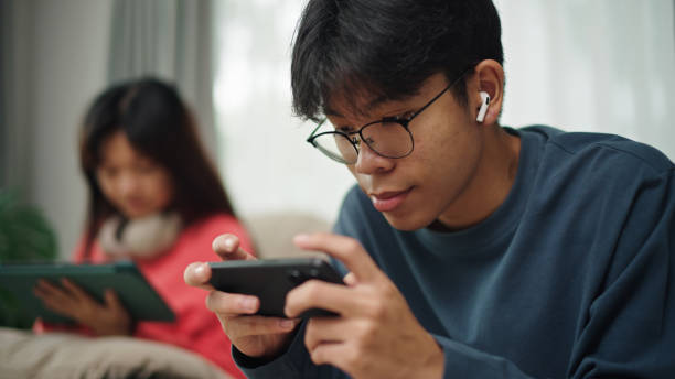 Cara Menikmati Hiburan Digital di HP dengan Nyaman dan Tanpa Gangguan