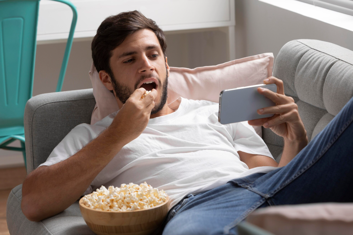 Suka Nonton dari HP? Ini 3 Trik Simpel yang Bikin Pengalaman Nonton Lebih Seru!