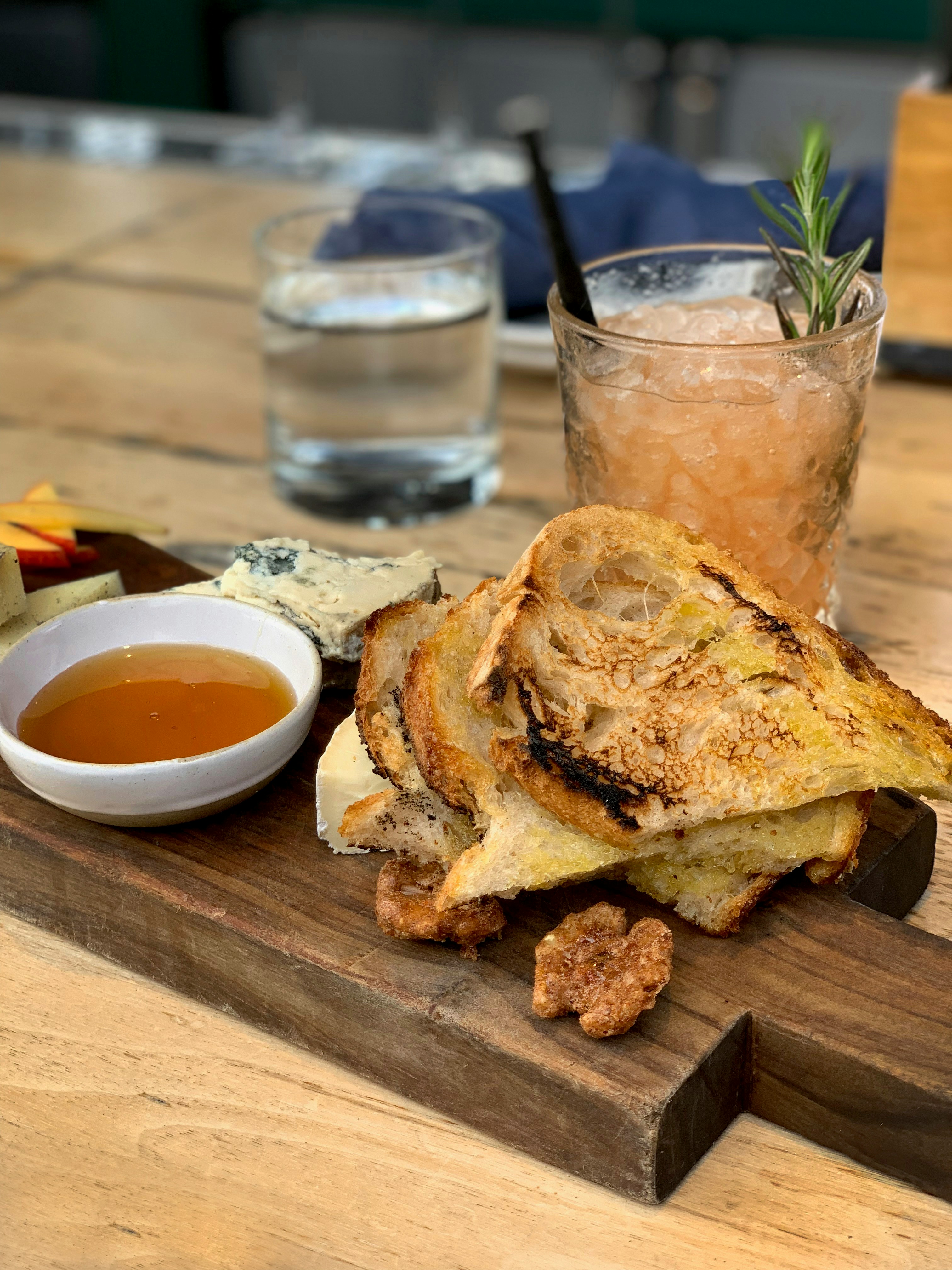 Level Up Menu Sehari-hari dengan Sentuhan Keju Cheddar