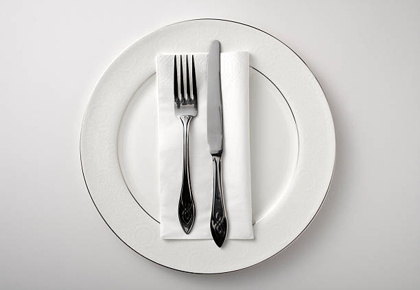 Ini Dia 5 Perlengkapan Meja Makan yang Wajib Kamu Miliki di Rumah!