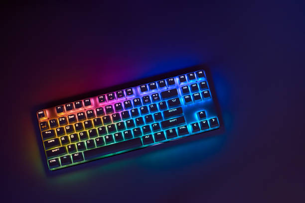 Mau Push Rank Lebih Serius? Pakai Keyboard Gaming RGB yang Bikin Nyaman Bermain