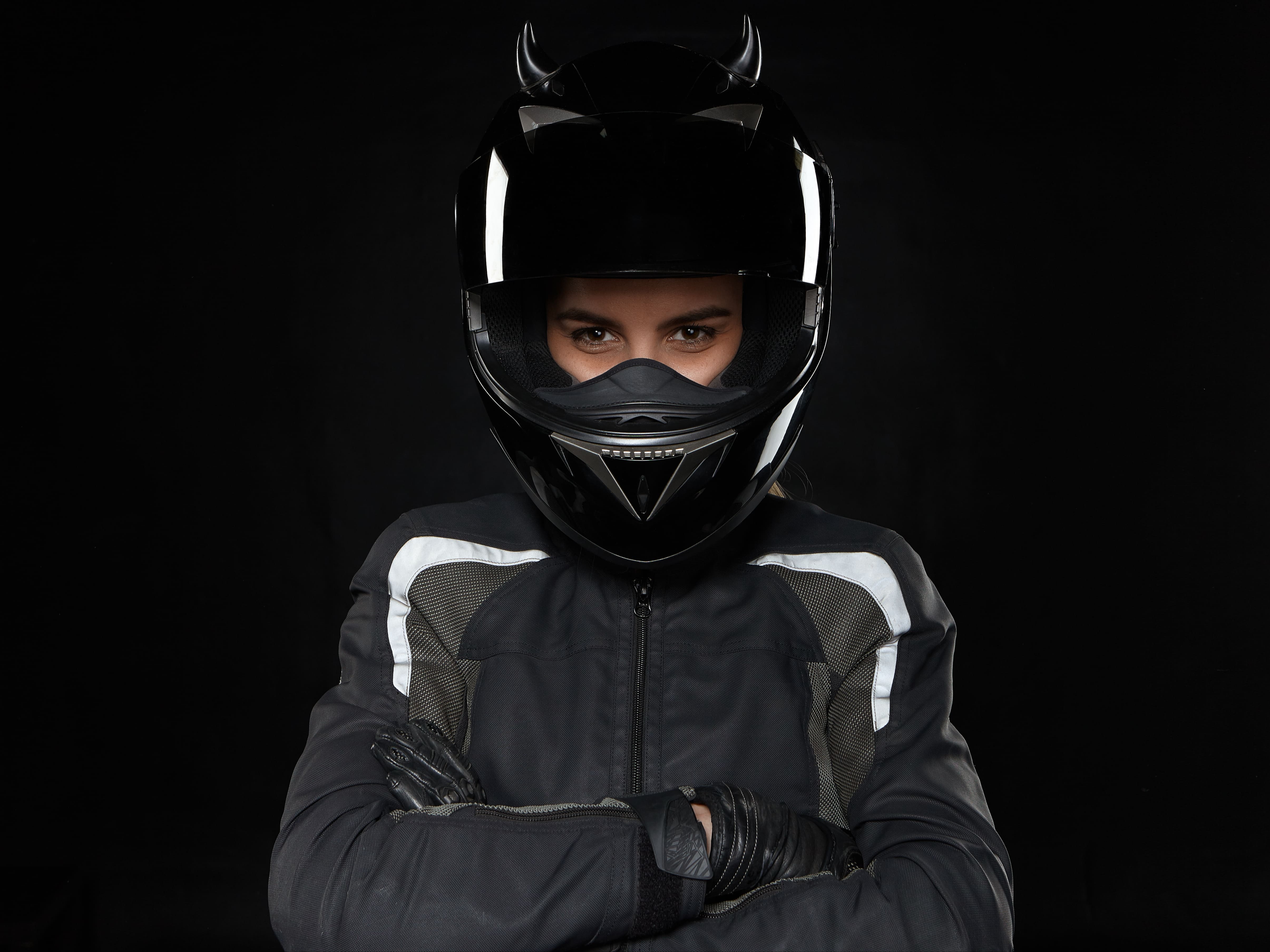 Aksesoris Motor Ini Wajib Ada Biar Riding Nyaman & Aman