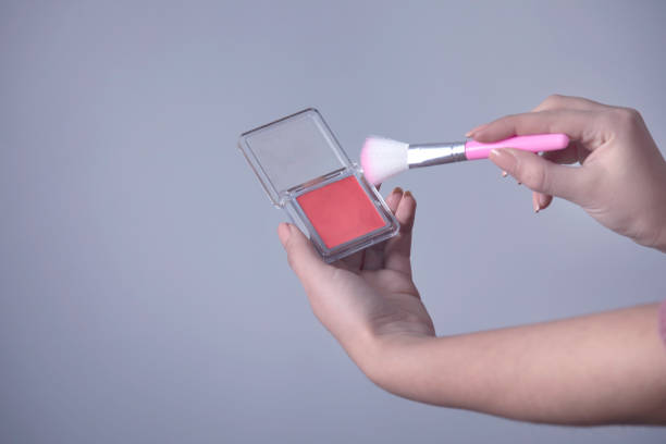 Cream Blush vs Powder Blush, Kamu Cocok Pakai yang Mana?
