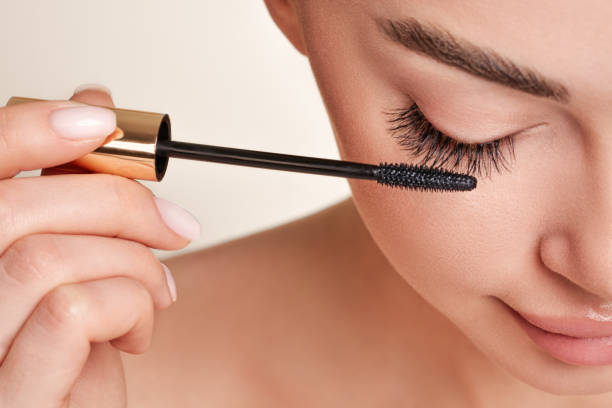 Mascara Volumizing vs Lengthening, Mana yang Bikin Bulu Mata Lebih On Point?