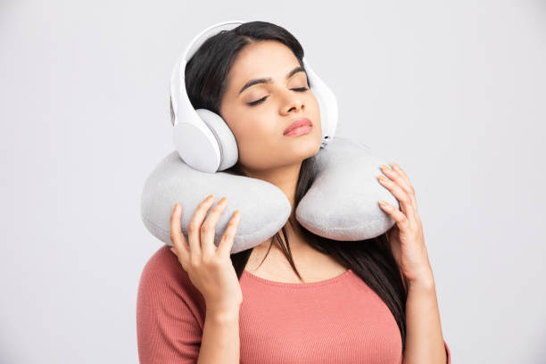 Cara Agar Duduk Lama Tidak Pegal dengan Bantal Ergonomis