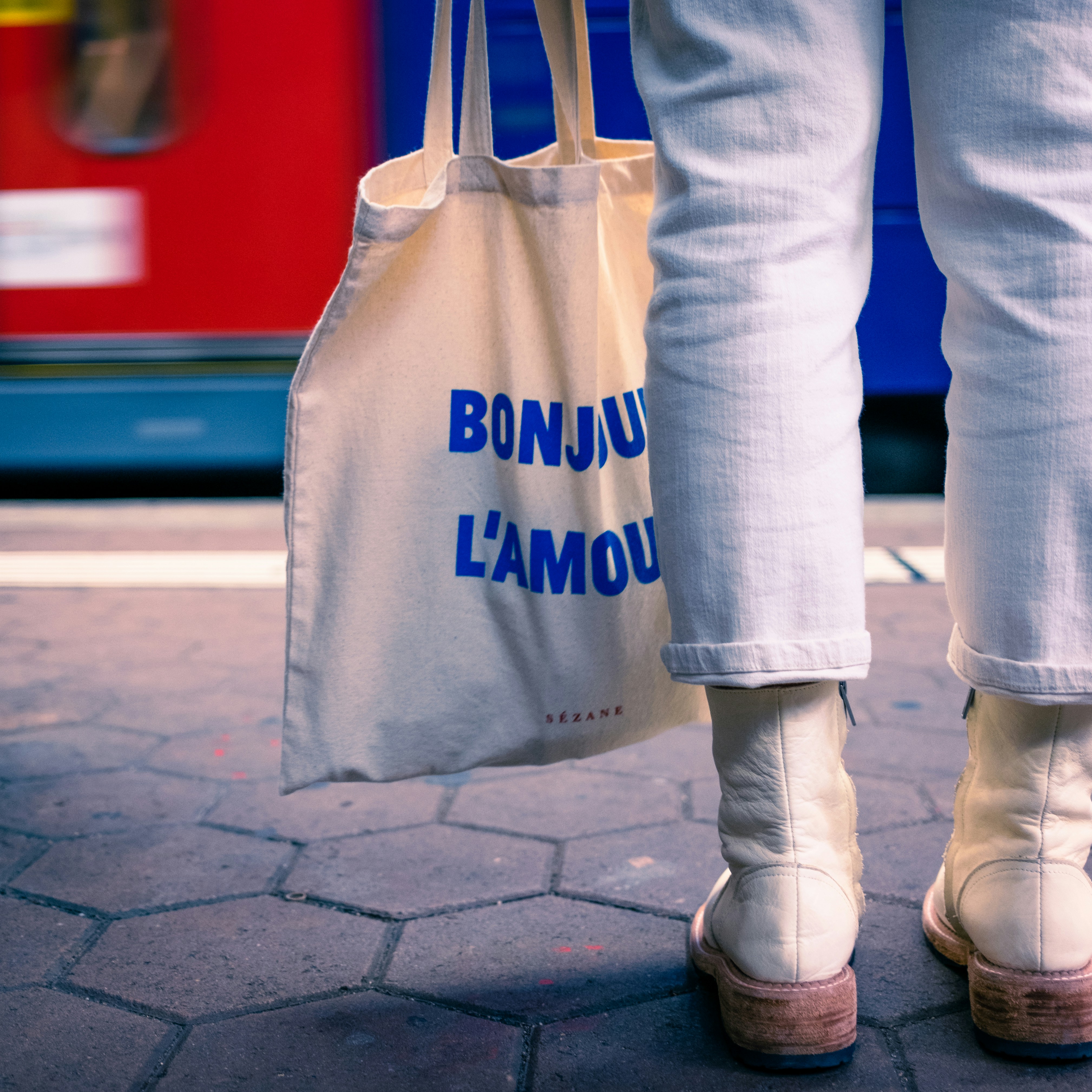 Tote Bag Kekinian untuk Tampil Trendy Tanpa Ribet