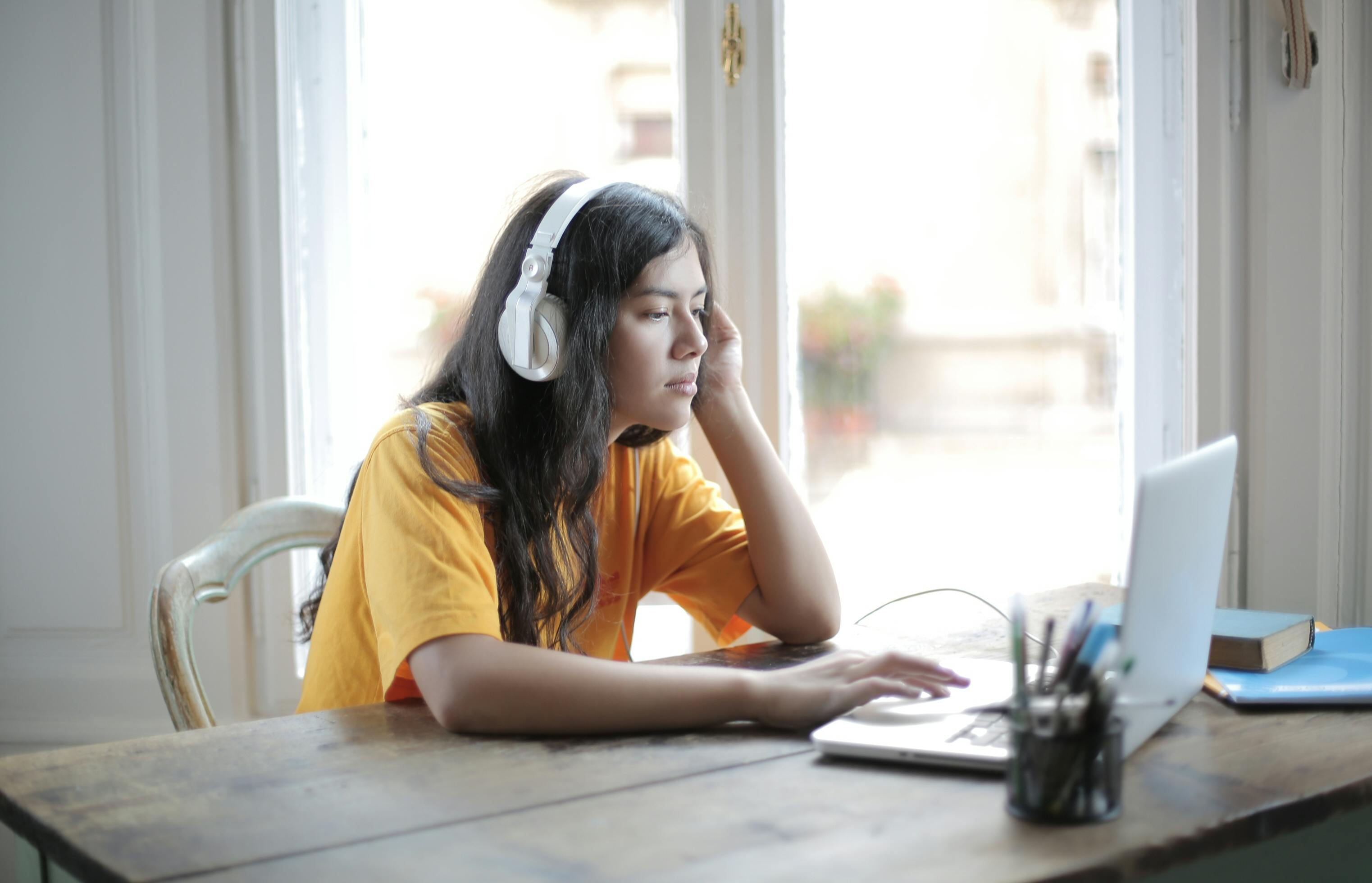Lagu Favoritmu, Kunci Meningkatkan Produktivitas!