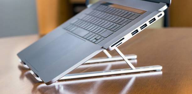 Cara Memilih Stand Laptop yang Nyaman dan Tahan Lama