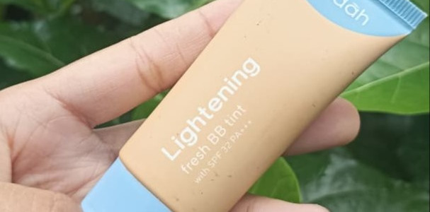 Wardah BB Tint 04: Skin-Like Finish Pas di Kulit Sawo Matang