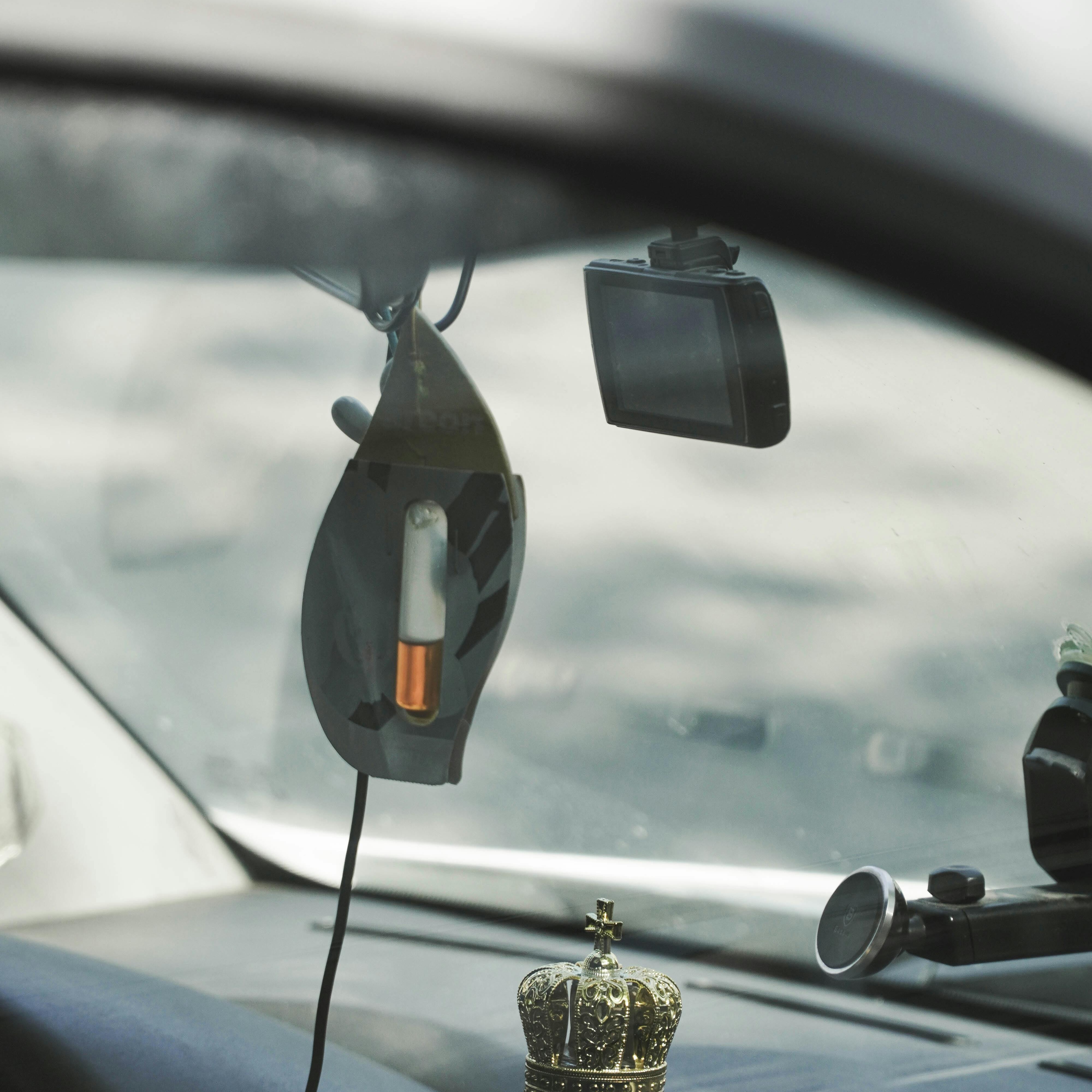 Dash Cam Malah Bikin Aki Mobil Boros? Ini Fakta & Solusinya!