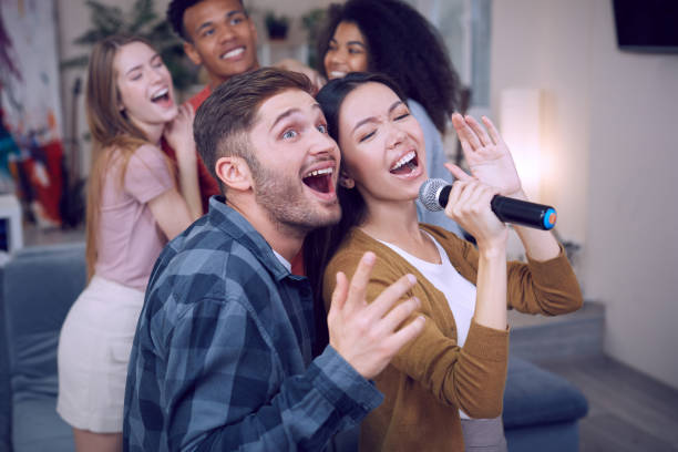 Tips Karaoke Nyaman Di Rumah Tanpa Ganggu Tetangga
