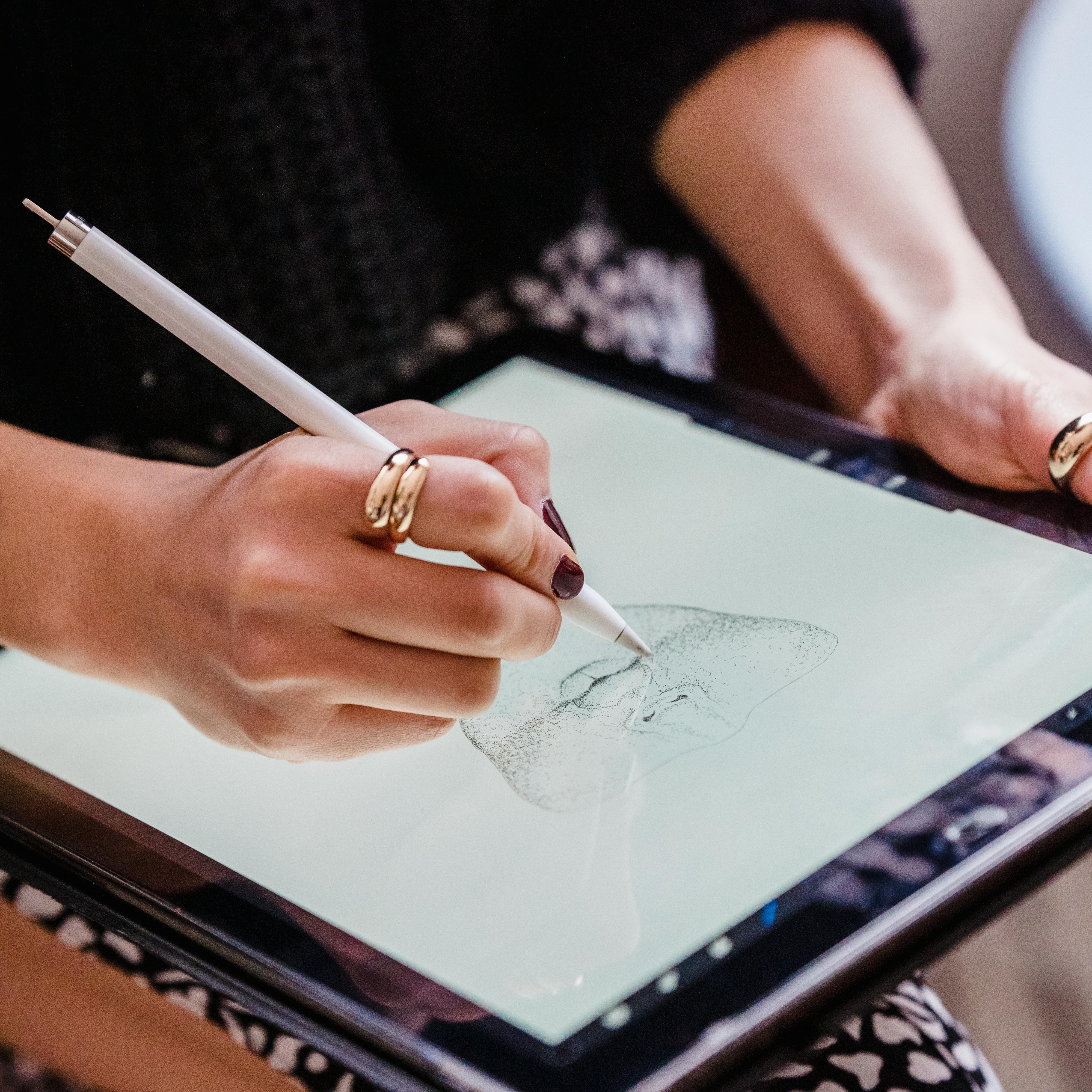 Layar Tablet Baret? Panduan Jitu Jaga Stylus dan Layar Tetap Mulus