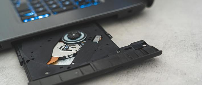 Solusi Praktis Putar Koleksi DVD di Laptop Tipis Jaman Sekarang!