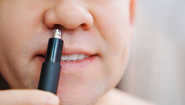 Apa Metode yang Aman untuk Menghilangkan Bulu Hidung?