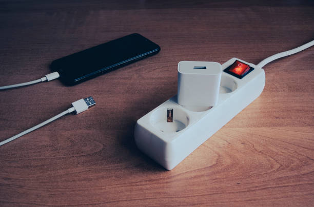 Apakah Kepala Charger Bisa Bikin HP Rusak Ini Penjelasannya
