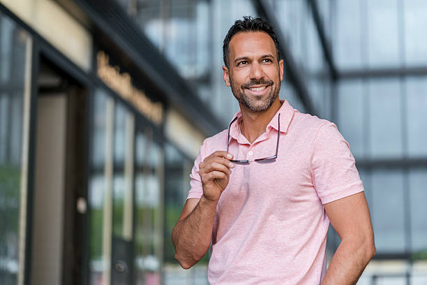 7 Alasan Kenapa Para Pria Wajib Punya Polo Shirt