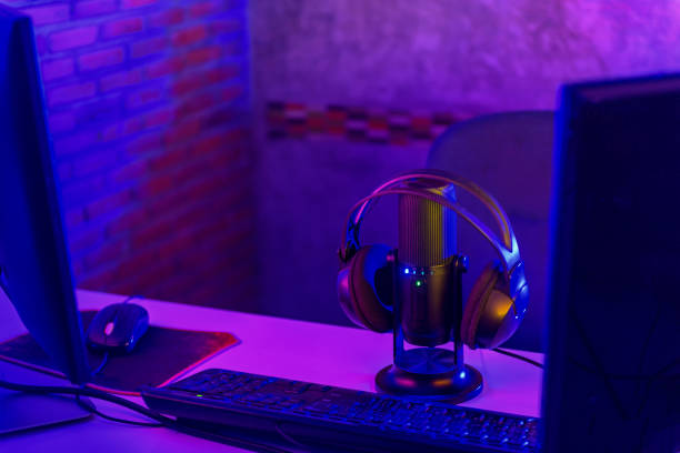 10 Aktivitas yang Cocok Pakai Microphone Condenser, Streaming hingga Podcast