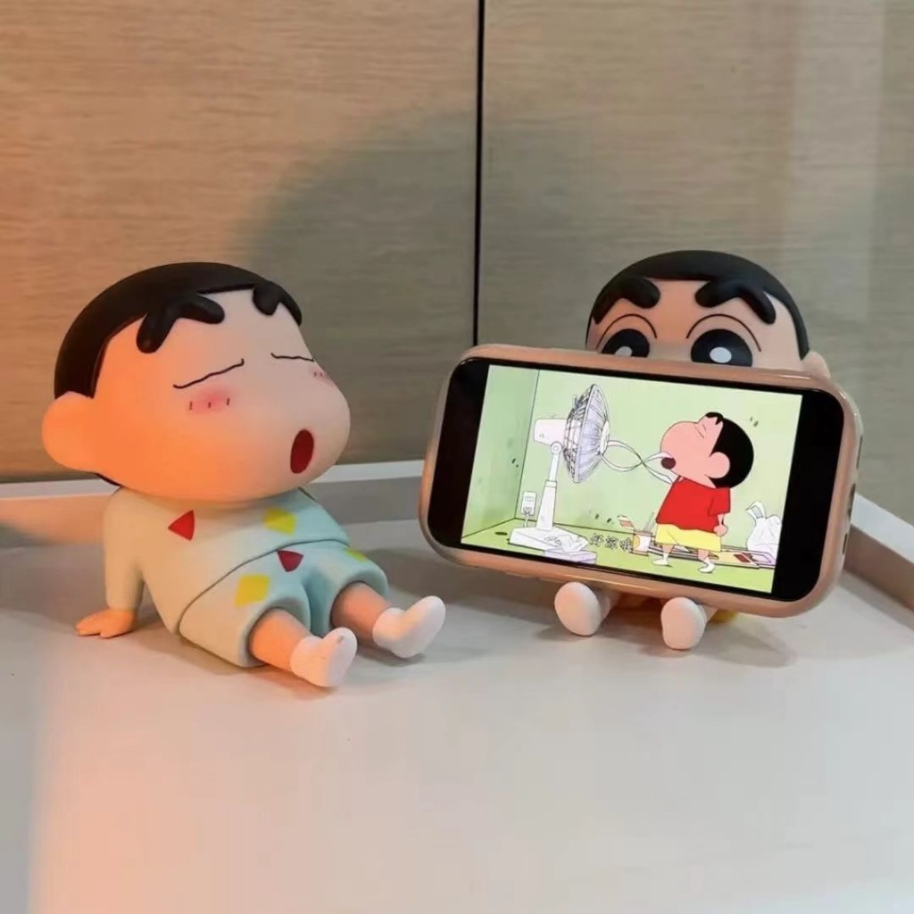 Jangan Ngaku Fans Berat Shin-Chan Kalau Belum Punya Dua Barang Ini!