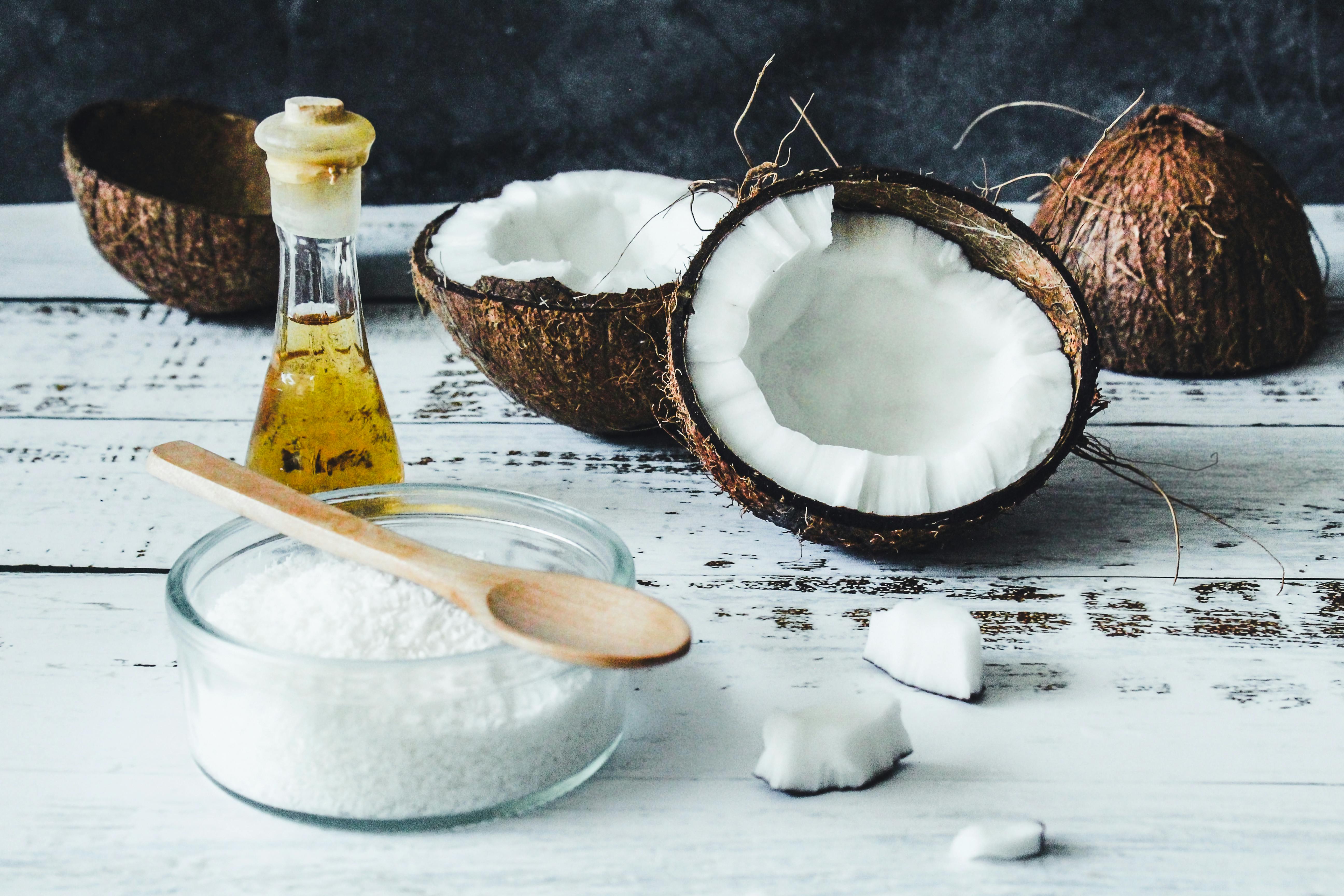 Stop Lepek! Panduan Tepat Pilih Hair Oil Sesuai Jenis & Masalah Rambut