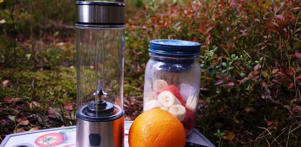 5 Keunggulan Blender Mini Portable untuk Camping dan Traveling