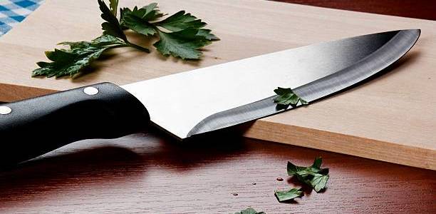 Pisau Tajam tapi Tetap Aman? Ini Trik Mengontrol Tekanan Saat Memotong